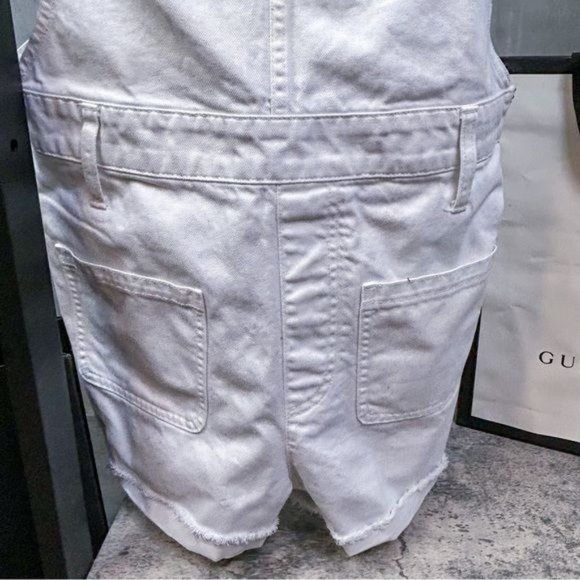 MADEWELL | Adirondack Denim White Washed Jean Shorts Overalls in ‘Tile White’ - Picture 6 of 12